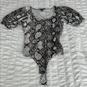 Express Snake Print Bodysuit - XXS